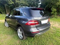 Gebraucht Mercedes ML350 AMG 306 PS (225 kW) 2014 Grau SUV