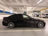 Second-hand BMW 325 Performance 218 CP (160 kW) 2005 Negru Berlinǎ