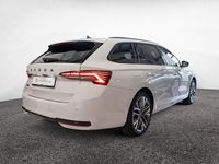 Gebraucht Skoda Octavia SportLine 150 PS (110 kW) 2026 Moonweiß perleffekt Kombi