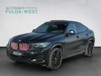Gebraucht BMW X6 M50 Performance 530 PS (389 kW) 2022 Frozen black SUV