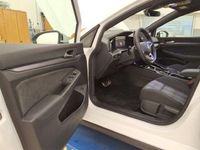 Gebraucht VW Golf VIII GTE 272 PS (200 kW) 2025 Pure white Limousine