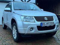 Gebraucht Suzuki Grand Vitara 129 PS (94 kW) 2011 Silber SUV