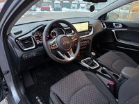 Gebraucht Kia Ceed Vision 160 PS (117 kW) 2021 Silber Kleinwagen