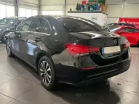 Gebraucht Mercedes A180 116 PS (85 kW) 2020 Schwarz Limousine