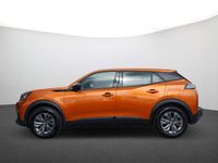 Gebraucht Peugeot e-2008 Active 100 kW (136 PS) 2023 Lackierung orange fusion/typ aussenverkleidung metalliclackierung SUV