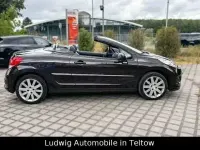 Gebraucht Peugeot 207 CC Allure 120 PS (88 kW) 2014 Violett Cabrio
