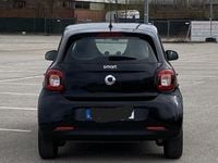 Second-hand Smart ForFour 71 CP (52 kW) 2019 Negru Hatchback