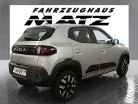 Neu Dacia Spring Expression 50 kW (69 PS) 2026 Silber Kleinwagen