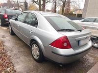 Gebraucht Ford Mondeo Trend 125 PS (91 kW) 2003 Silber Limousine