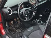 Usata Mini Cooper S 184 CV (135 kW) 2010 Rosso Utilitaria