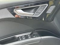 Gebraucht Audi Q4 e-tron Advanced 150 kW (204 PS) 2023 Schwarz SUV