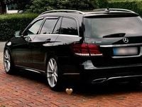 Gebraucht Mercedes E350 252 PS (185 kW) 2014 Schwarz Kombi