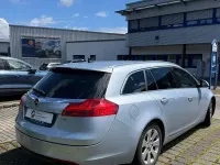 Gebraucht Opel Insignia 160 PS (117 kW) 2012 Silber Kombi
