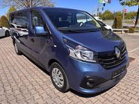 Second-hand Renault Trafic Expression 125 CP (91 kW) 2018 Albastru Monovolum