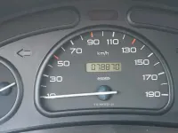 Gebraucht Peugeot 206 58 PS (42 kW) 2000 Rot Kleinwagen