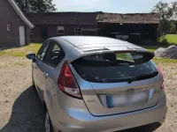 Gebraucht Ford Fiesta Individual 101 PS (74 kW) 2015 Silber Kleinwagen