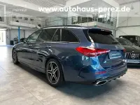 Gebraucht Mercedes C300 Premium 265 PS (194 kW) 2024 Blau Kombi