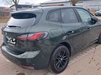 Gebraucht BMW 218 Active Tourer 136 PS (100 kW) 2023 Grün Van / Kleinbus