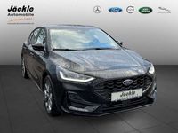 Gebraucht Ford Focus ST-Line 125 PS (91 kW) 2024 Obsidianschwarz metallic Limousine