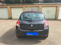 Gebraucht Renault Clio III Dynamique 71 PS (52 kW) 2010 Schwarz Limousine