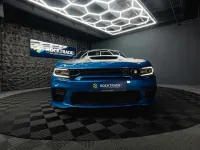 Gebraucht Dodge Charger 373 PS (274 kW) 2024 Blau Kleinwagen