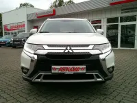 Gebraucht Mitsubishi Outlander Spirit 150 PS (110 kW) 2021 Weiß SUV