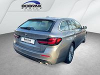 Gebraucht BMW 530 245 PS (180 kW) 2022 Grau Kombi