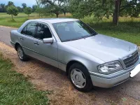 Gebraucht Mercedes C180 Elegance 122 PS (89 kW) 1993 Silber Limousine