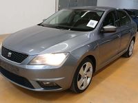 Gebraucht Seat Toledo Style 105 PS (77 kW) 2013 "platin" grau Kleinwagen