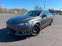 Gebraucht Ford Mondeo Titanium 160 PS (117 kW) 2016 Grau Limousine
