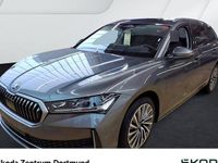 Gebraucht Skoda Superb LAURIN & KLEMENT 150 PS (110 kW) 2025 Grau Kombi