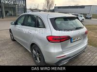 Usado Mercedes B200 163 HP (119 kW) 2020 Prateado Monovolume
