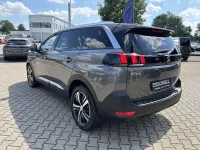 Gebraucht Peugeot 5008 Allure 131 PS (96 kW) 2019 Lackierung platiniumgrau/meta SUV