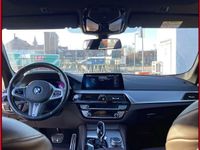 gebraucht BMW 530 e xDrive -M Sport-LED+DAB