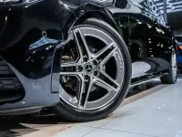 Gebraucht Mercedes B180 AMG line 136 PS (100 kW) 2020 Schwarz Kleinwagen