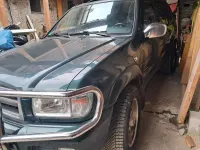 Gebraucht Nissan Pathfinder 220 PS (161 kW) 2001 Grün SUV