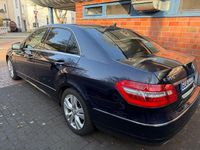 Second-hand Mercedes E350 265 CP (194 kW) 2011 Albastru Berlinǎ
