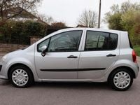 Second-hand Renault Modus Avantage 75 CP (55 kW) 2008 Argintiu Monovolum