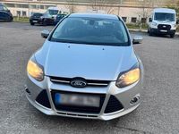 Usata Ford Focus 150 CV (110 kW) 2012 Argento Berlina