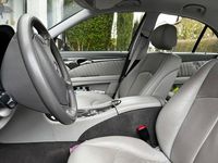 Gebraucht Mercedes E280 Avantgarde 231 PS (169 kW) 2006 Blau Limousine