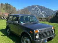 Gebraucht Lada Urban 61 PS (44 kW) 2018 Grau SUV