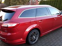 Gebraucht Ford Mondeo Titanium 116 PS (85 kW) 2012 Rot metallic Kombi