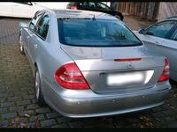 Gebraucht Mercedes E280 Elegance 191 PS (140 kW) 2005 Silber Limousine