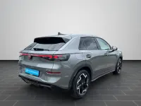 Gebraucht VW T-Roc R-line 150 PS (110 kW) 2026 Wolf grey metallic (metallic) SUV