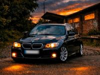 Gebraucht BMW 325 218 PS (160 kW) 2011 Schwarz Kombi