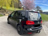 gebraucht VW Touran VW1.4TSI Comfortline - AHK,SHZ,ALU,140PS