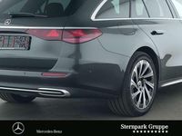 Gebraucht Mercedes E300 Exclusive 313 PS (230 kW) 2024 Lack graphitgrau Kombi