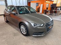 Gebraucht Audi A3 Attraction 150 PS (110 kW) 2015 Braun Limousine