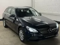 Używany Mercedes C220 170 KM (125 kW) 2017 Niebieski Kombi