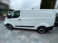 Gebraucht Ford Transit 105 PS (77 kW) 2018 Weiß Van / Kleinbus